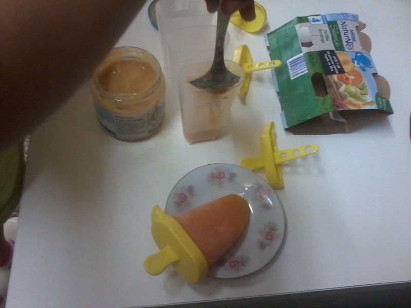 preparando helado nestle