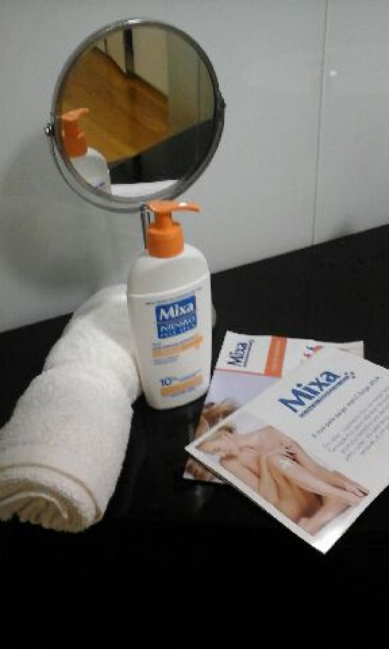 Mixa