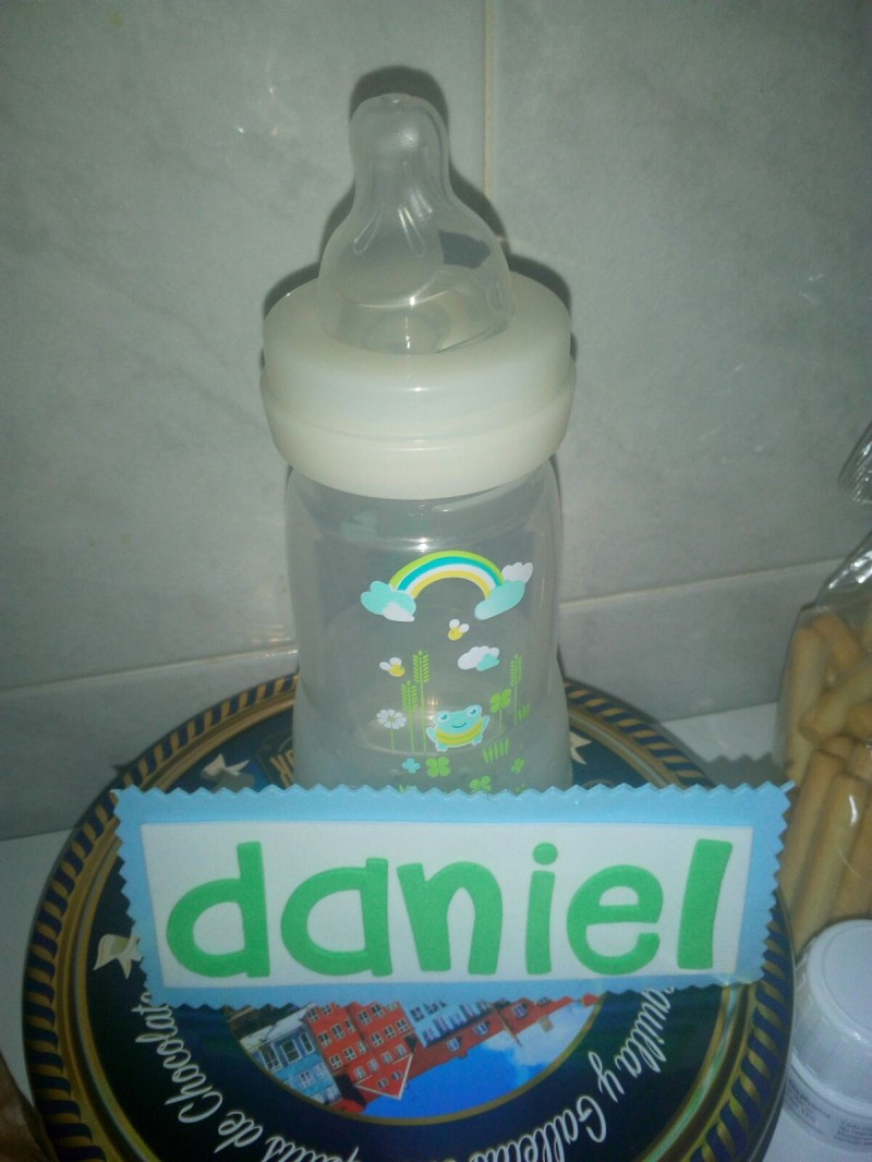 De quien es ese bibe?
