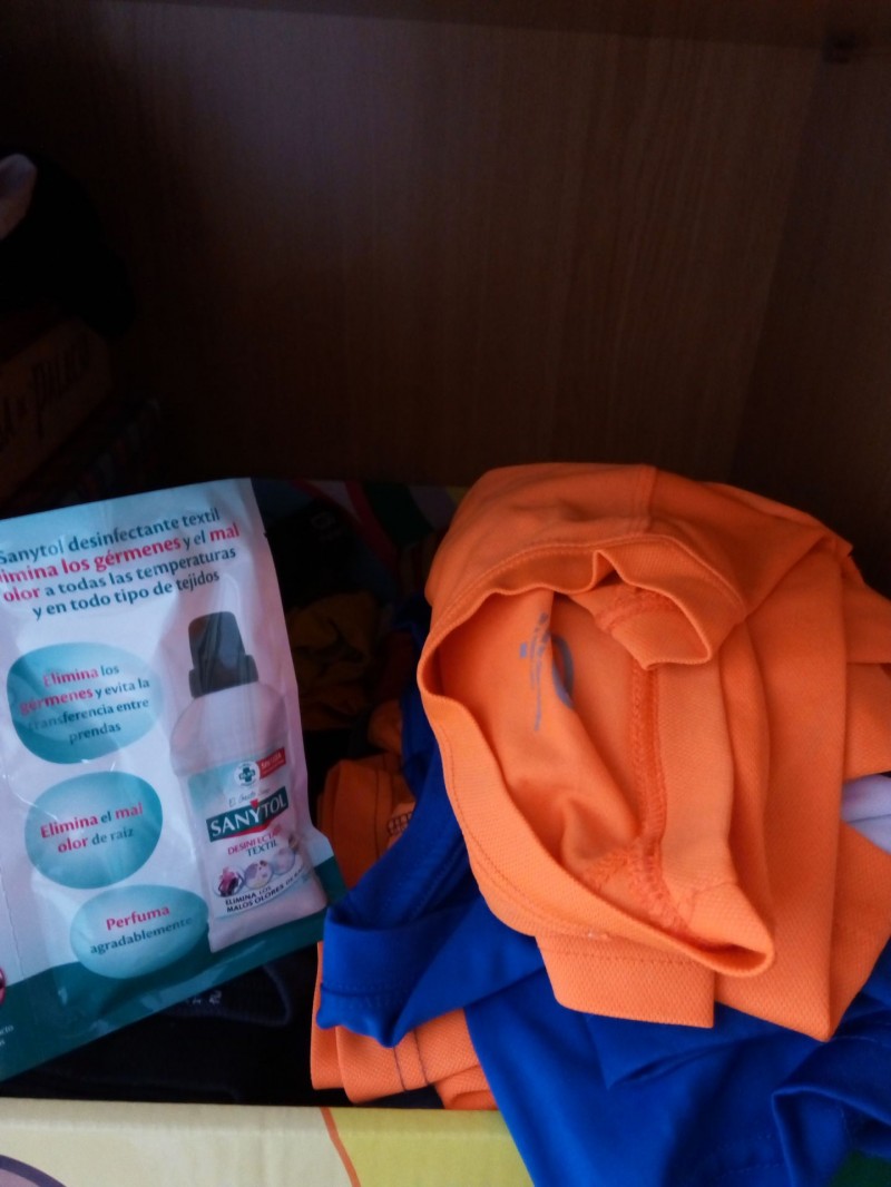 fuera olores en la ropa de deporte