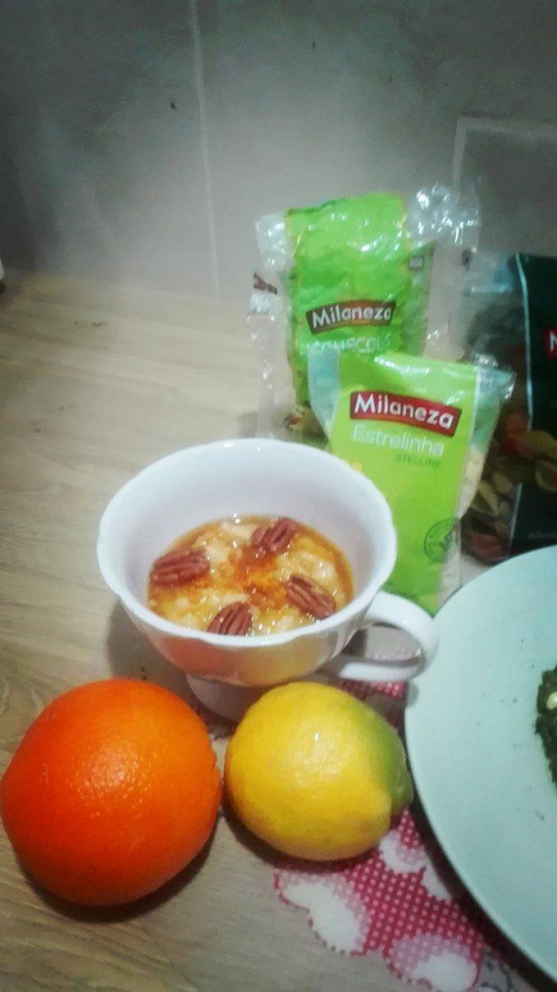 Pudim de Couscous com caramelo de laranja com estrelinhas
